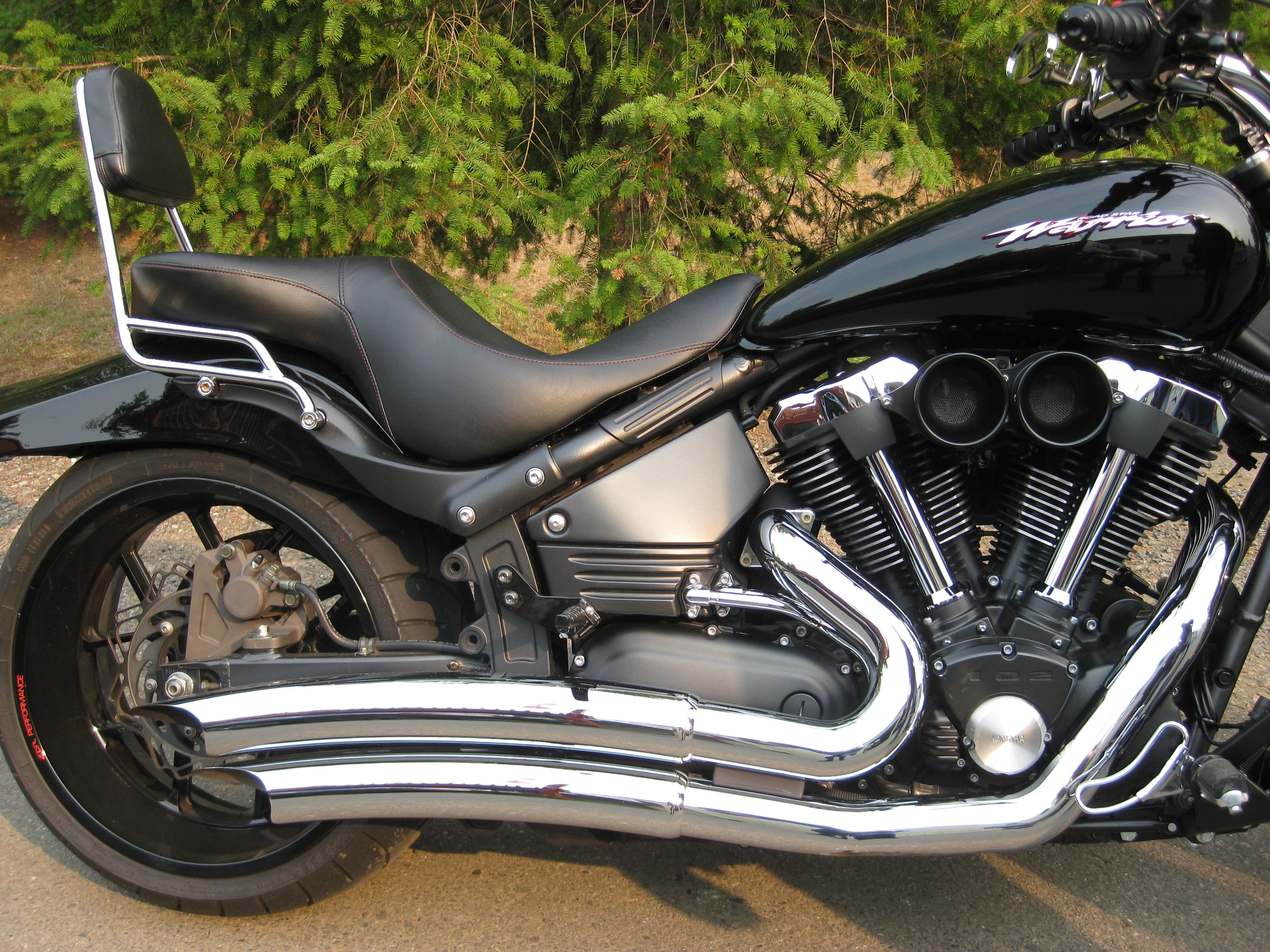 yamaha road star warrior seat