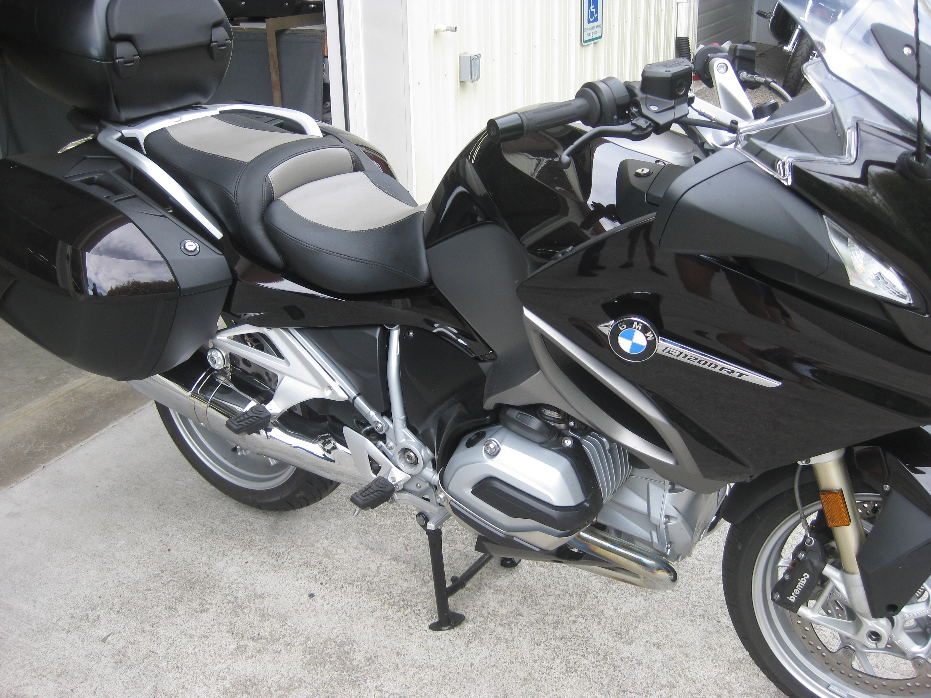 bmw r1200rt low seat