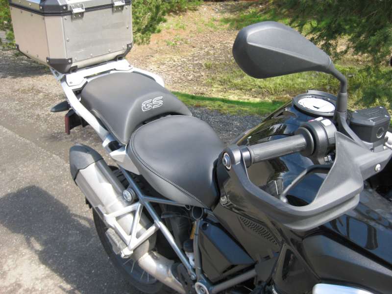 hero passion pro 110 bs6 on road price