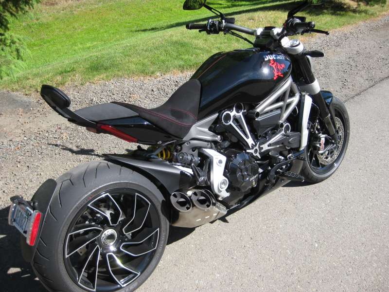 ducati diavel touring seat