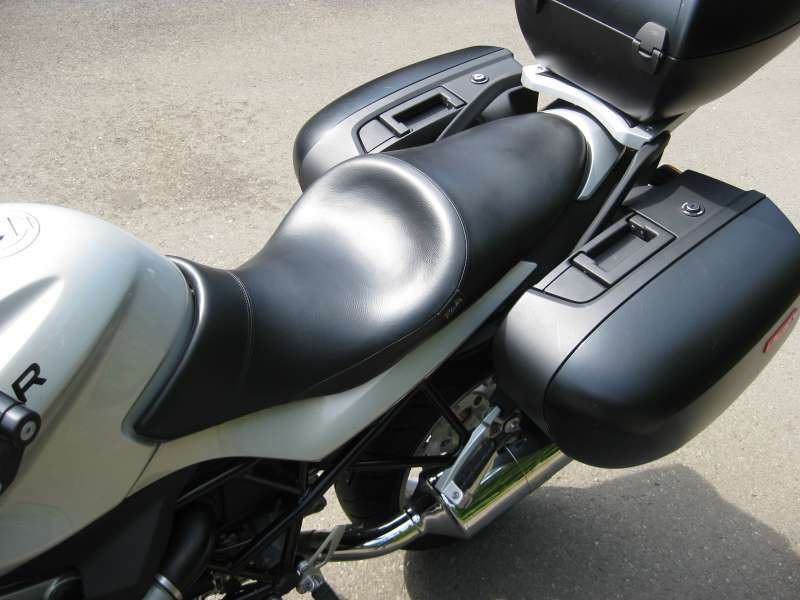 r1200rt seat